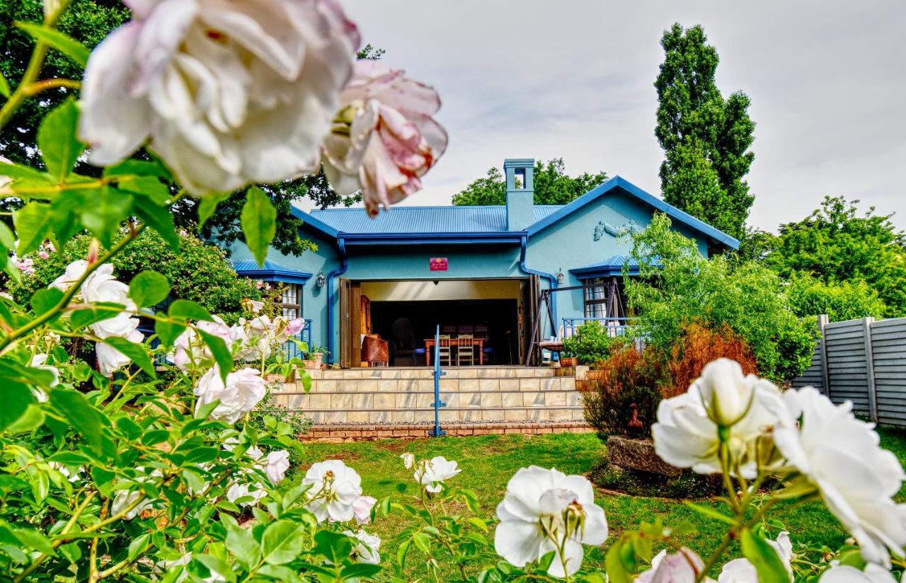 Die Blou Huis Clarens Exterior photo